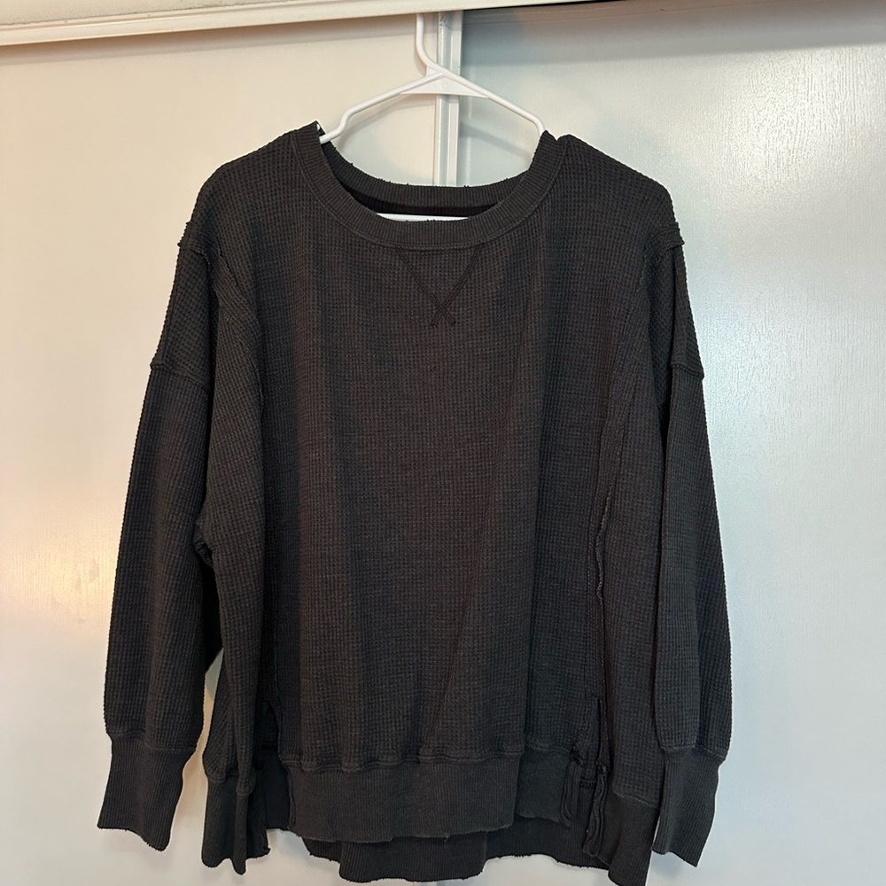 American Eagle Charcoal Henley Crewneck Sweatshirt